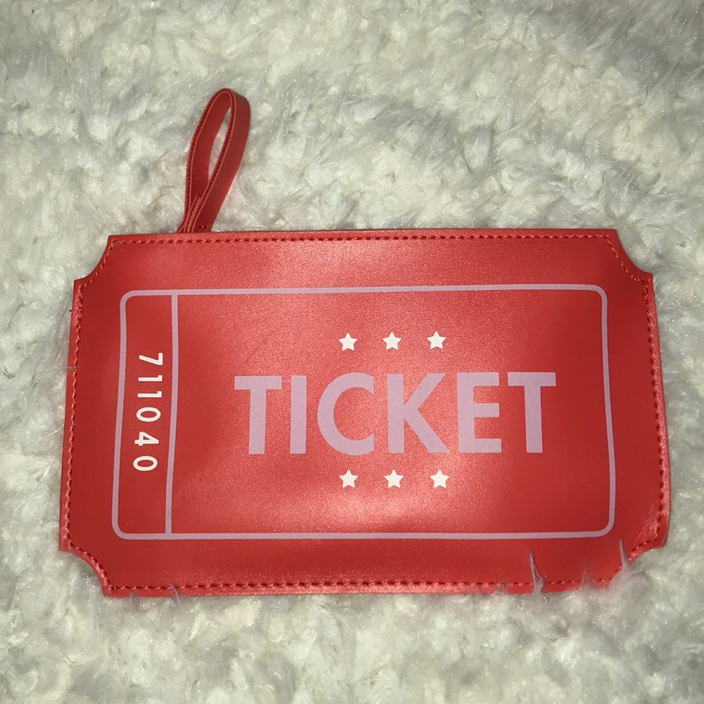 Makeup bag